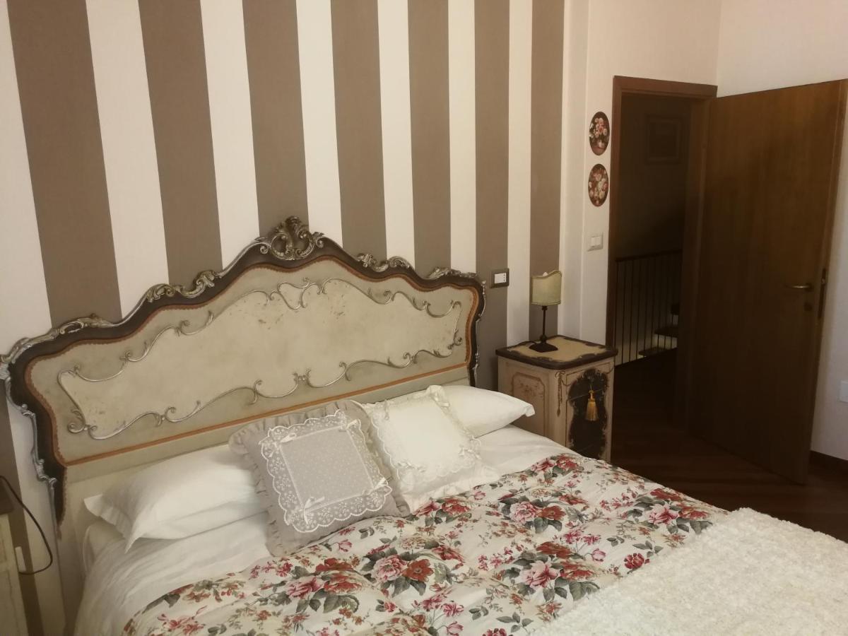 Casa Le Rose Lejlighed Arezzo Eksteriør billede